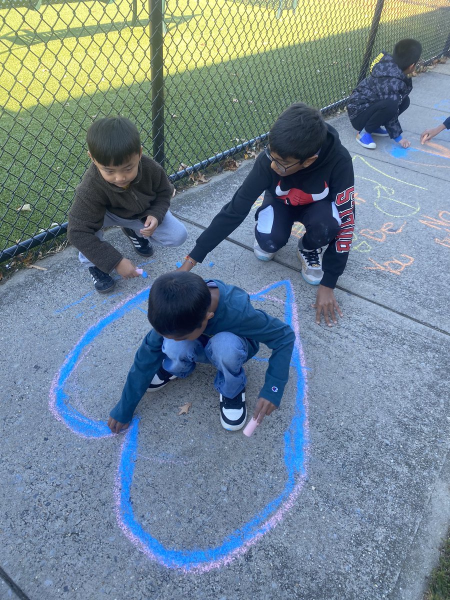 Andrea Verios tweet media