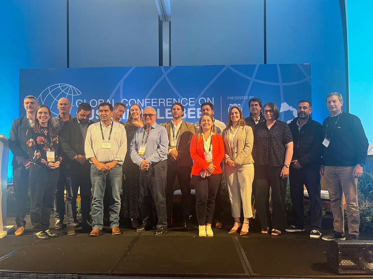 MGSColombia's tweet photo. Una vez reactivada nuestra Mesa de Ganadería Sostenible, MGS-Col, son varias las acciones realizadas a la fecha. Recientemente se llevó a cabo la Conferencia Global de Carne Sostenible en la bella ciudad de Punta del Este - Uruguay 🇺🇾 donde nuestro país estuvo representado. https://t.co/aATZOBKitS