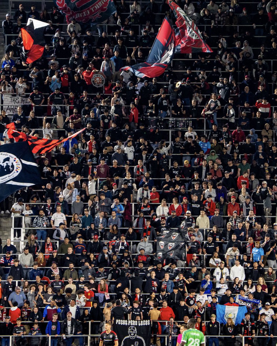 dcunited's tweet photo. We play for you 🖤❤️
See y’all Saturday for Fan Appreciation! https://t.co/LYyRX8vg3c