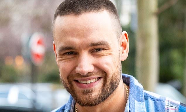 unhingedbritain's tweet photo. 🚨Liam Payne dead at 31: One Direction star 'dies after falling from building in Buenos Aires'. https://t.co/3slQk4H9Ew
