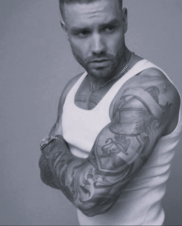 jornalhojeemdia's tweet photo. Liam Payne, ex-integrante da banda One Direction, morre aos 31 anos
https://t.co/L4k2D5WDQM
📷 Reprodução/Instagram Liam Payne
#geral #exintegrante #onedirection
#luto #morte #liampayne #jornalhojeemdia https://t.co/gkRcRudT05