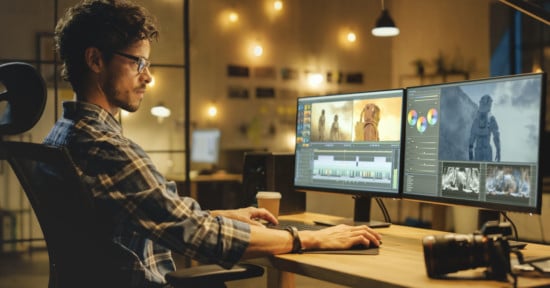 ZorzStudios's tweet image. #AdobePremierePro receives its most significant #update in years zorz.it/IbNVy | #JeremyGray #Adobe #AdobeFirefly #AdobePremiere #FireflyVideoModel #PremierePro #software #VideoEditing