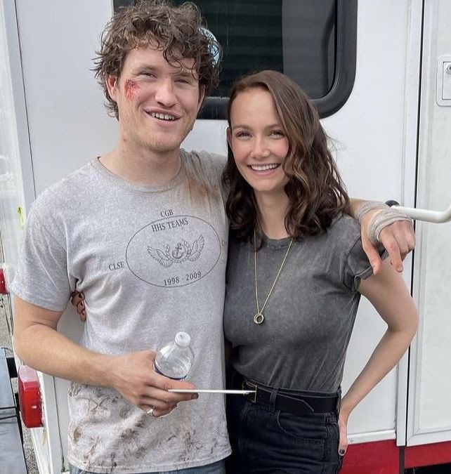 Rohan Campbell and Andi behind the scenes of Halloween Ends 🧡