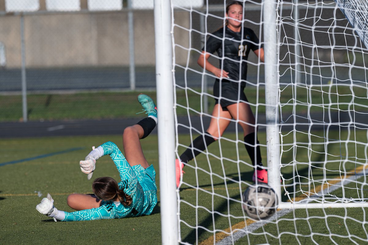 Scott (@scottcind) on Twitter photo Sophomore <a href="/annabelmiko/">Annabel Miko</a> scores Quaker Valley's lone goal to secure a tie against Shady Side Academy in non-section action. QV enters the playoffs as the WPIAL 2A #2 seed.
Photos at: flickr.com/photos/scottmi…
<a href="/QVgirlssoccer/">QV Girls Soccer</a> <a href="/shady_side/">Shady Side Academy</a> <a href="/pghsoccernow/">Pittsburgh Soccer Now</a> <a href="/TribLiveHSSN/">TribLive HSSN</a> <a href="/PGVarsityXtra/">PG Varsity Xtra</a> Sophomore <a href="/annabelmiko/">Annabel Miko</a> scores Quaker Valley's lone goal to secure a tie against Shady Side Academy in non-section action. QV enters the playoffs as the WPIAL 2A #2 seed.
Photos at: flickr.com/photos/scottmi…
<a href="/QVgirlssoccer/">QV Girls Soccer</a> <a href="/shady_side/">Shady Side Academy</a> <a href="/pghsoccernow/">Pittsburgh Soccer Now</a> <a href="/TribLiveHSSN/">TribLive HSSN</a> <a href="/PGVarsityXtra/">PG Varsity Xtra</a>