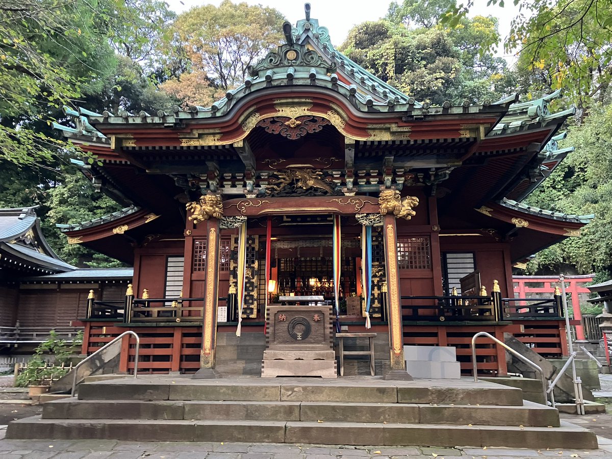 usakichi_net's tweet photo. 東京都北区の王子稲荷神社⛩️大晦日に関東の狐が集まるという言い伝えがあります。 https://t.co/05yxJsXtKz