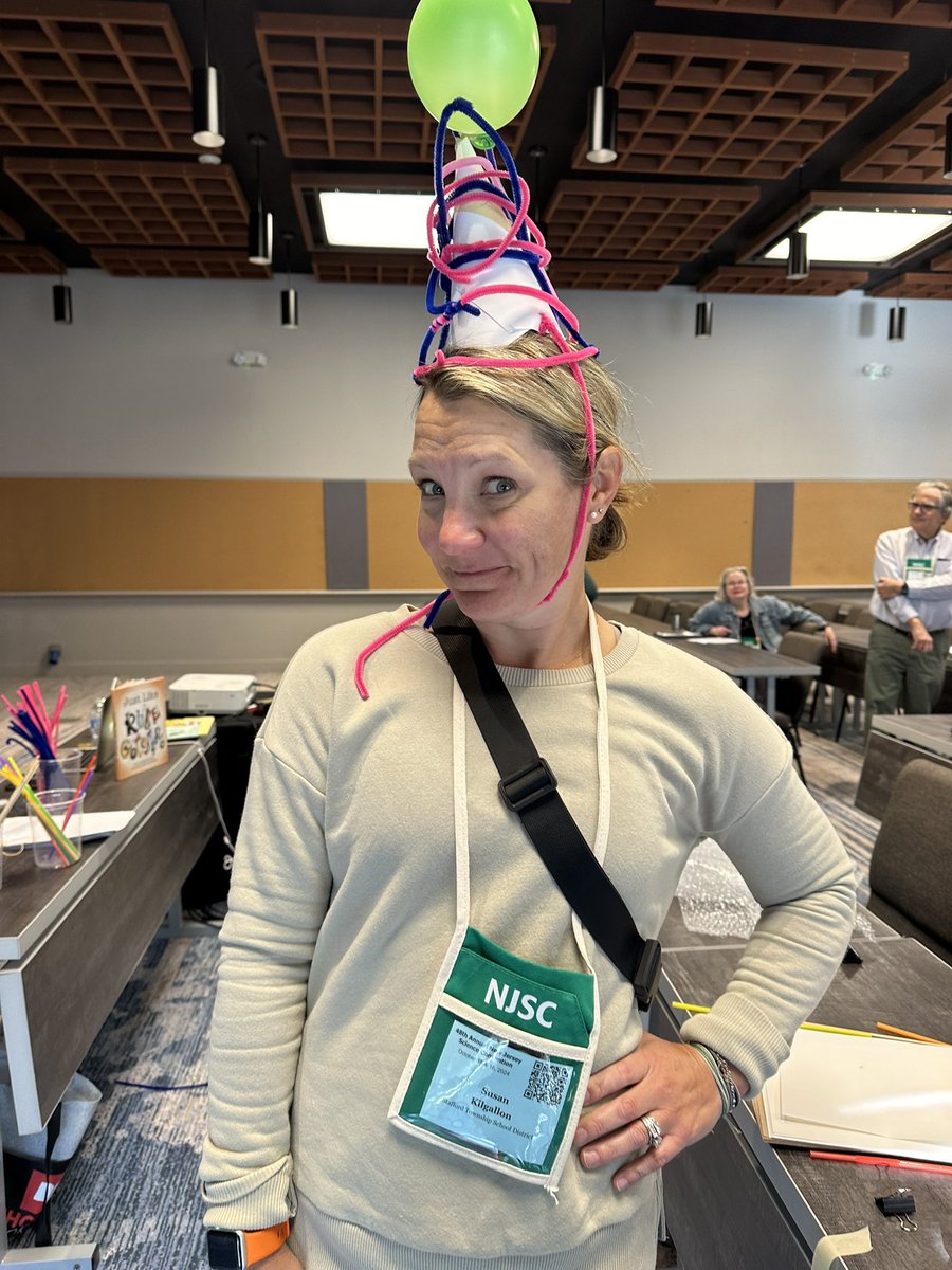 Kelly Newcomb tweet media