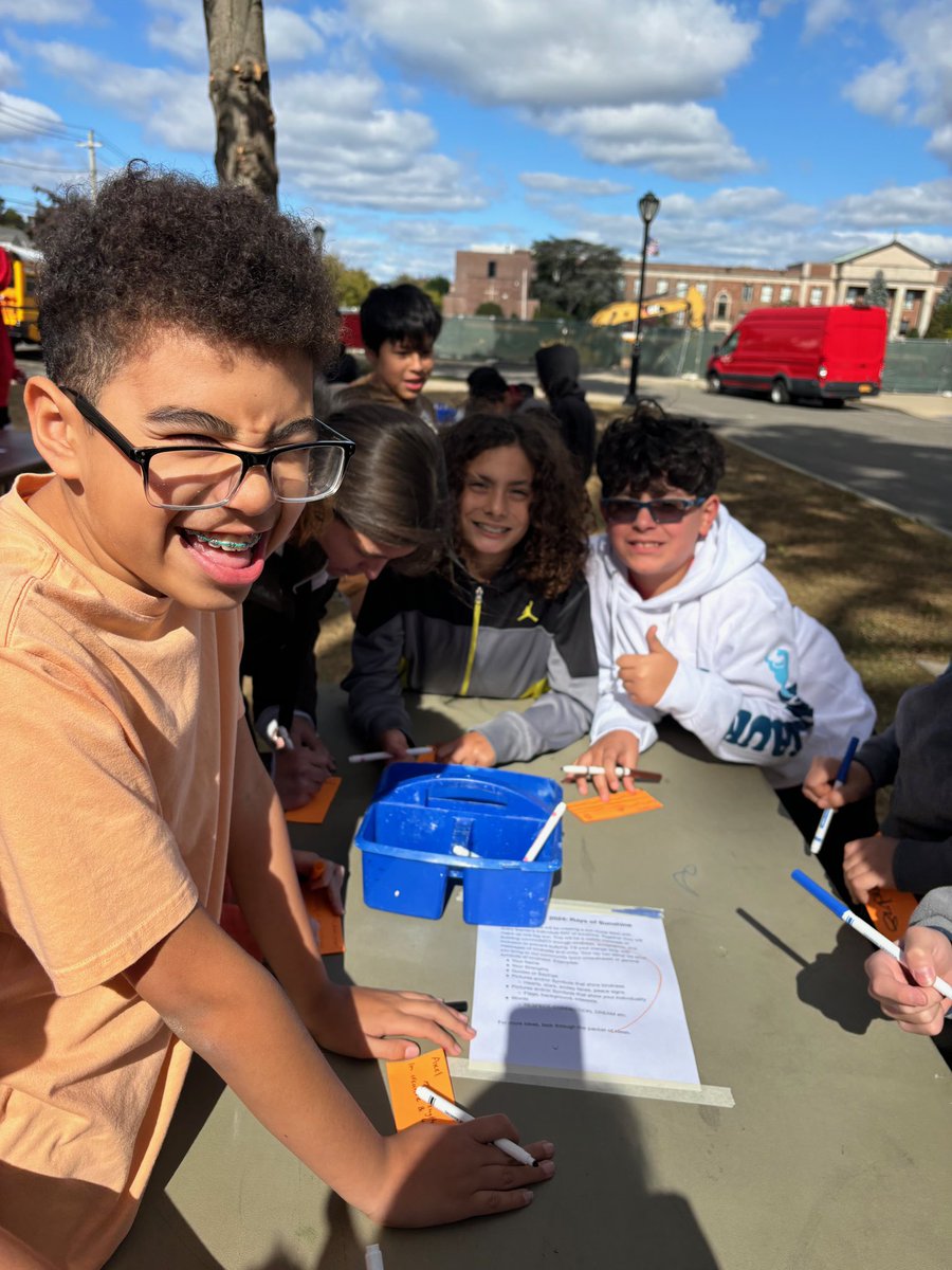 Paulina Lopez tweet media