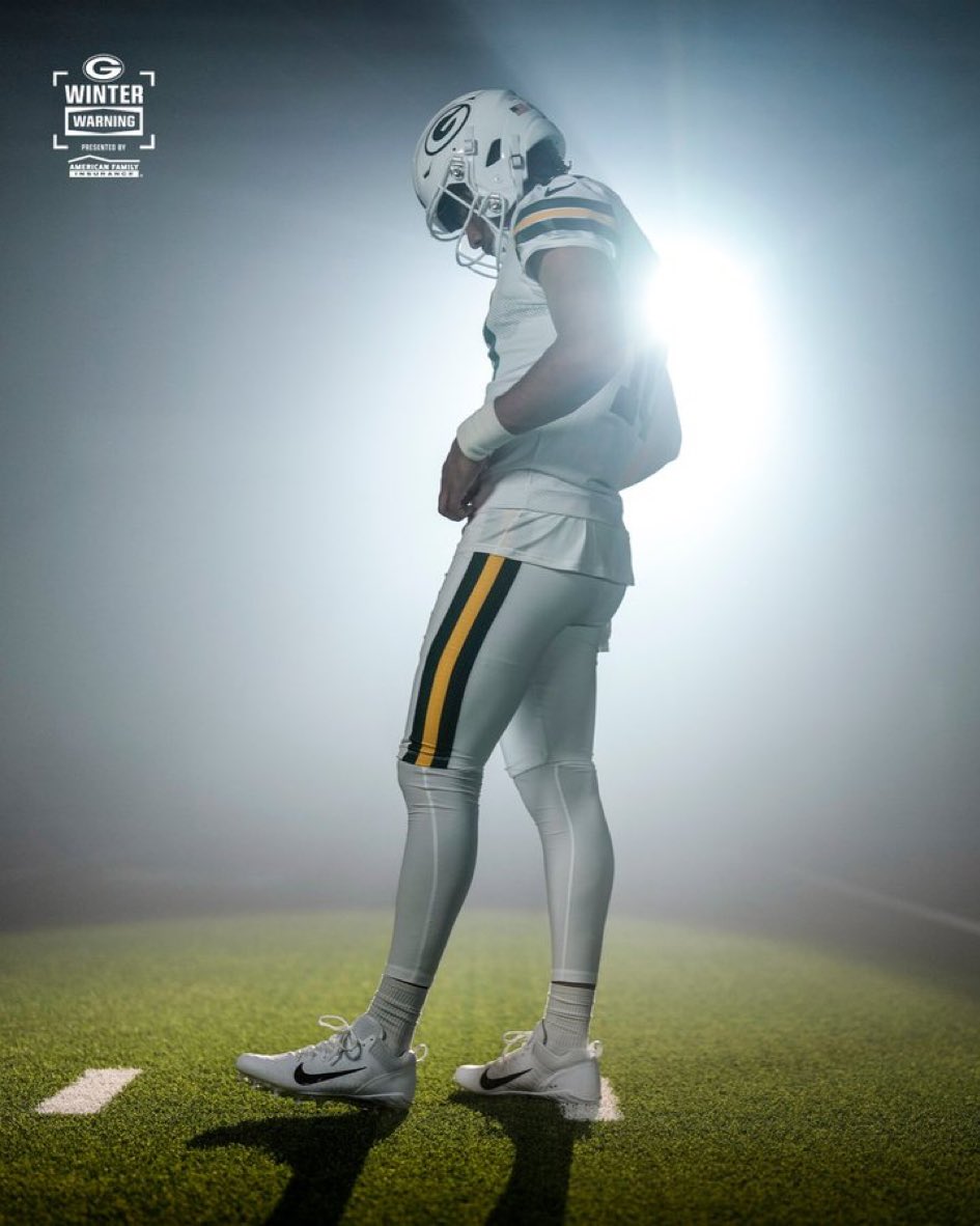 AdamSchefter's tweet image. The all white uniforms that the Packers will wear Sunday vs. the Texans.

📷 @packers
