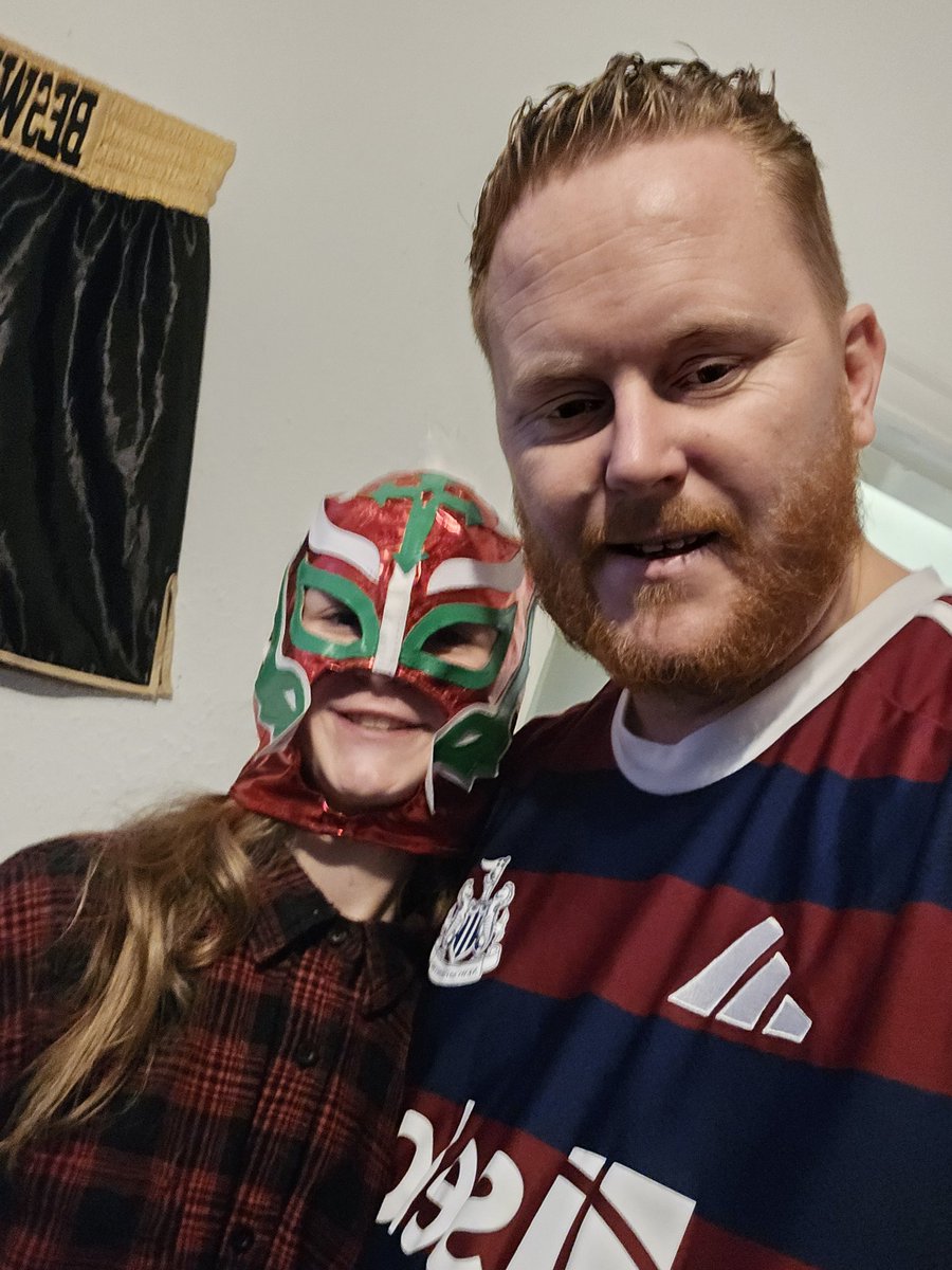 TonyBeswick2's tweet photo. #WWEManchester peyton is ready https://t.co/ioEcOS2Ei3