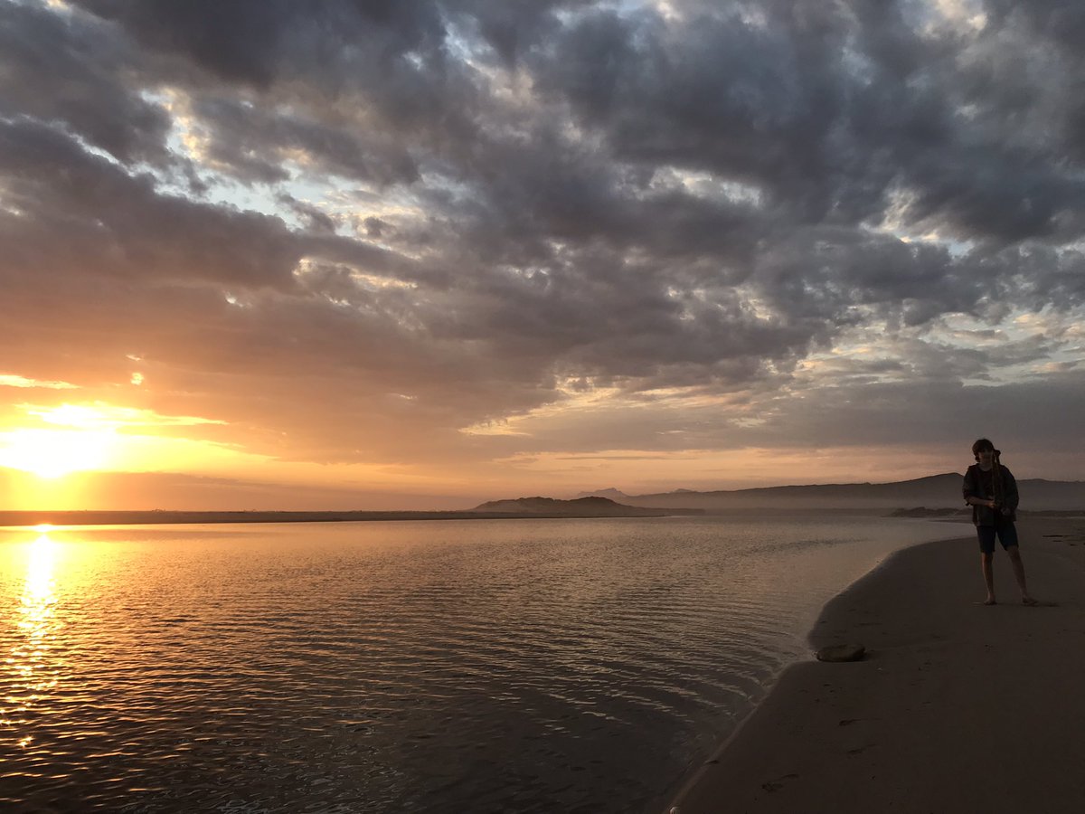 marcdotnarc's tweet photo. Comet hunting ends with cloudy skies - but damn this beach is so damn awesome. 
We didn’t see anyone for hours. 
 34 degrees South 23 degrees East 
#happyplace #beach #notasoulinsight https://t.co/DligVgqSuS