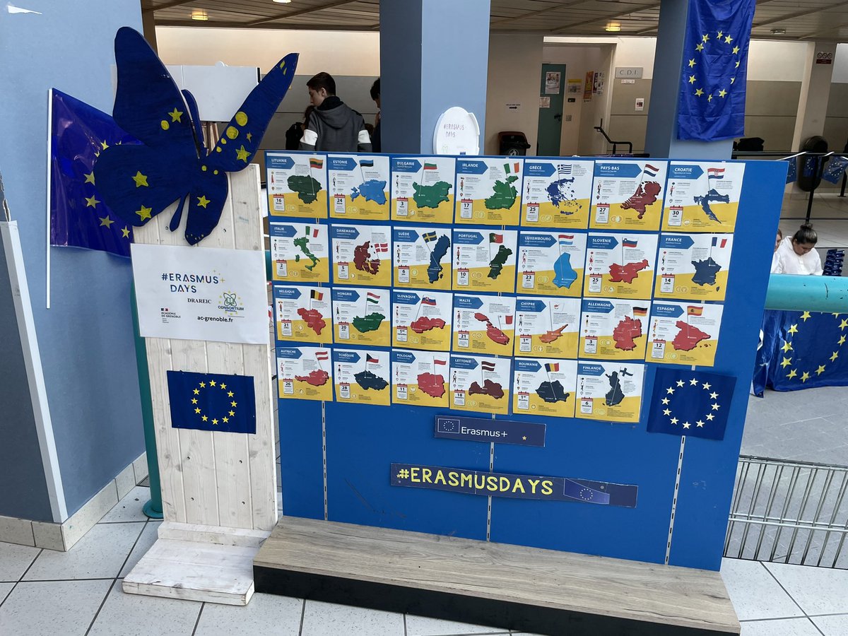 KaderMedjbeur's tweet photo. Alyssia, Amy, Celia, Haya , Sila, Élèves de CAP EPC ont préparé le stand des ERASMUSDAYS qui se dérouleront au LPO Portes de l’Oisans à Vizille, ce jeudi 17 octobre à partir de 9h. #erasmusdays2024 #drareic #academiedegrenoble #capepec #lpopirtesdeloisans #vizille https://t.co/7iccKt0weL