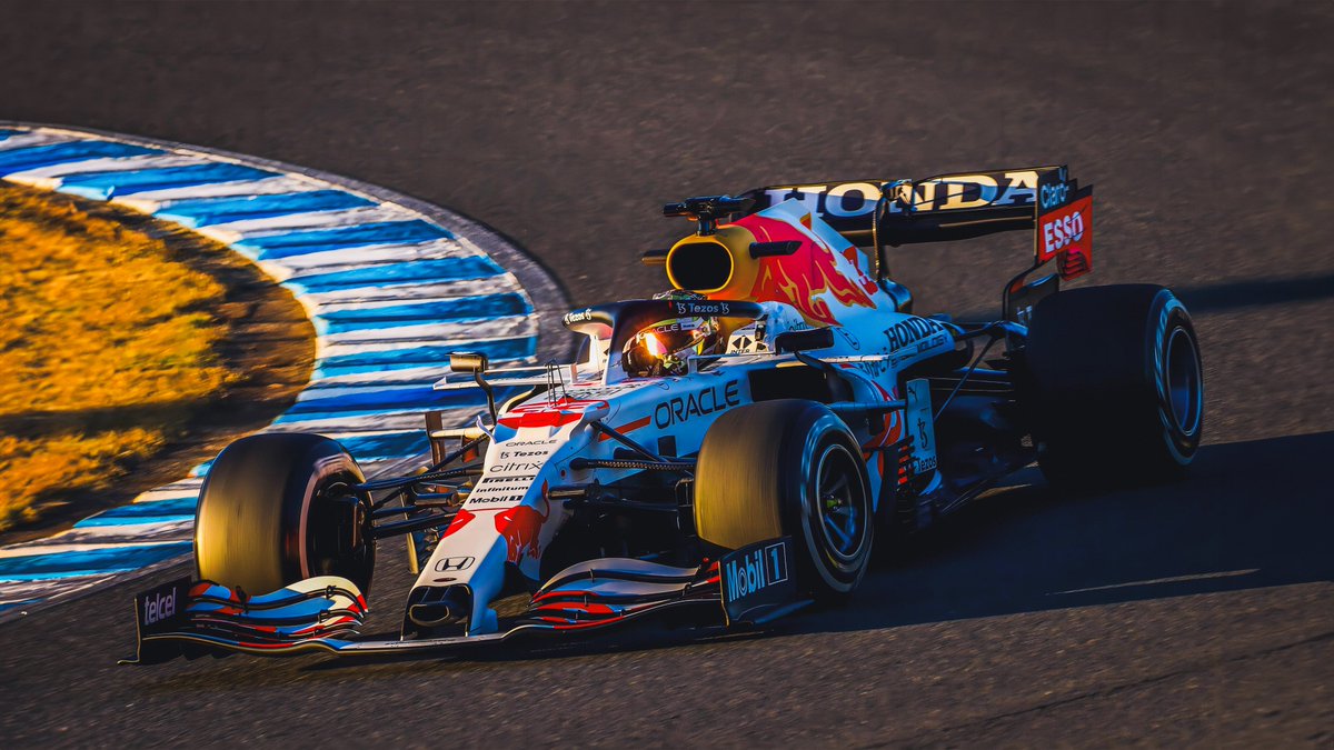 F1WallpaperHQ's tweet photo. Max Verstappen, RB16B White Livery | Desktop Wallpaper 🖥️⚪️ https://t.co/VkeLxHYmUu