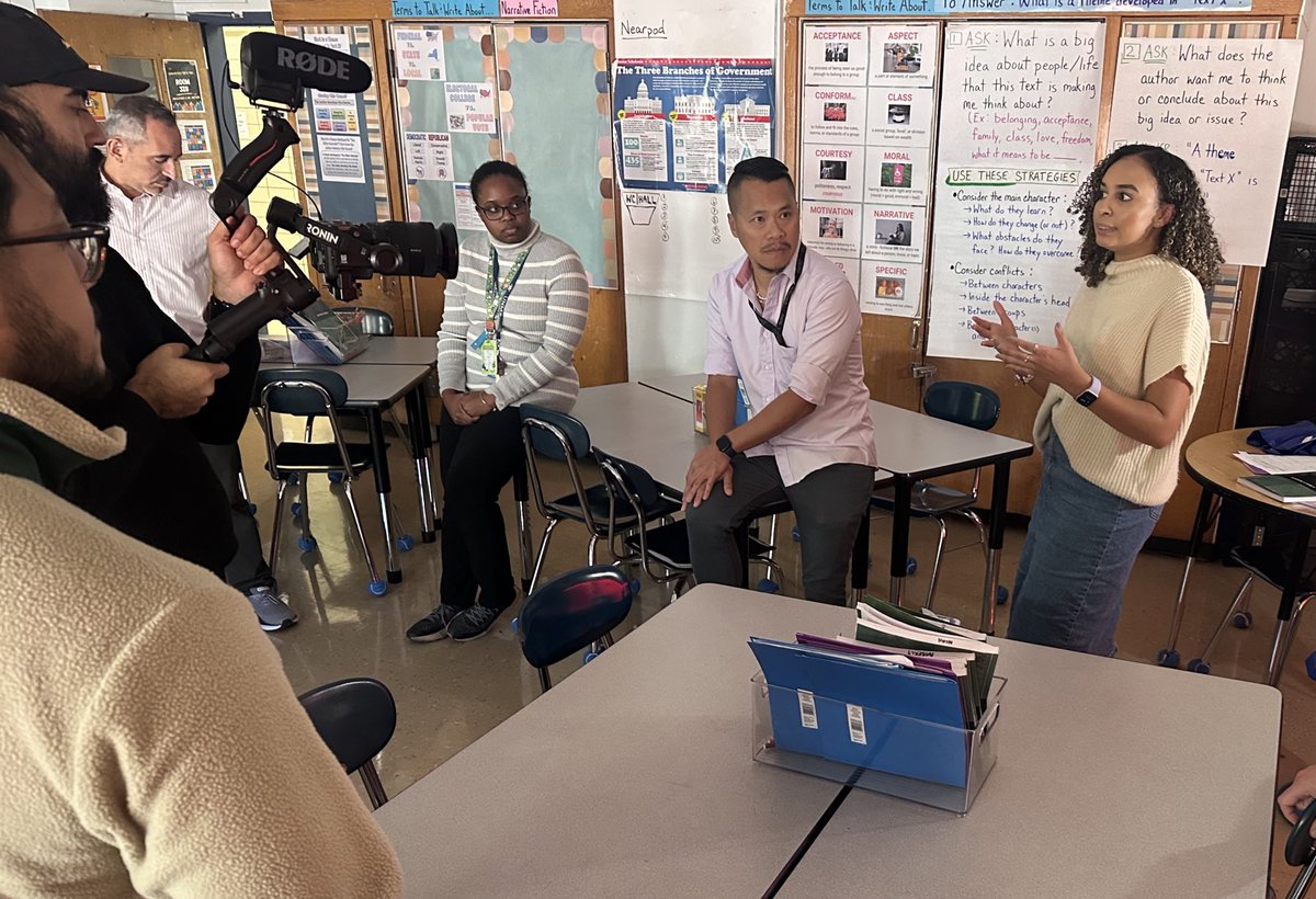 UNMS Rocks tweet media