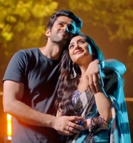 dhakdhak__'s tweet photo. #AnHit #Nevika #Neivika #Vanshaj
the ship                                 the friendship https://t.co/pEetJw7RKS