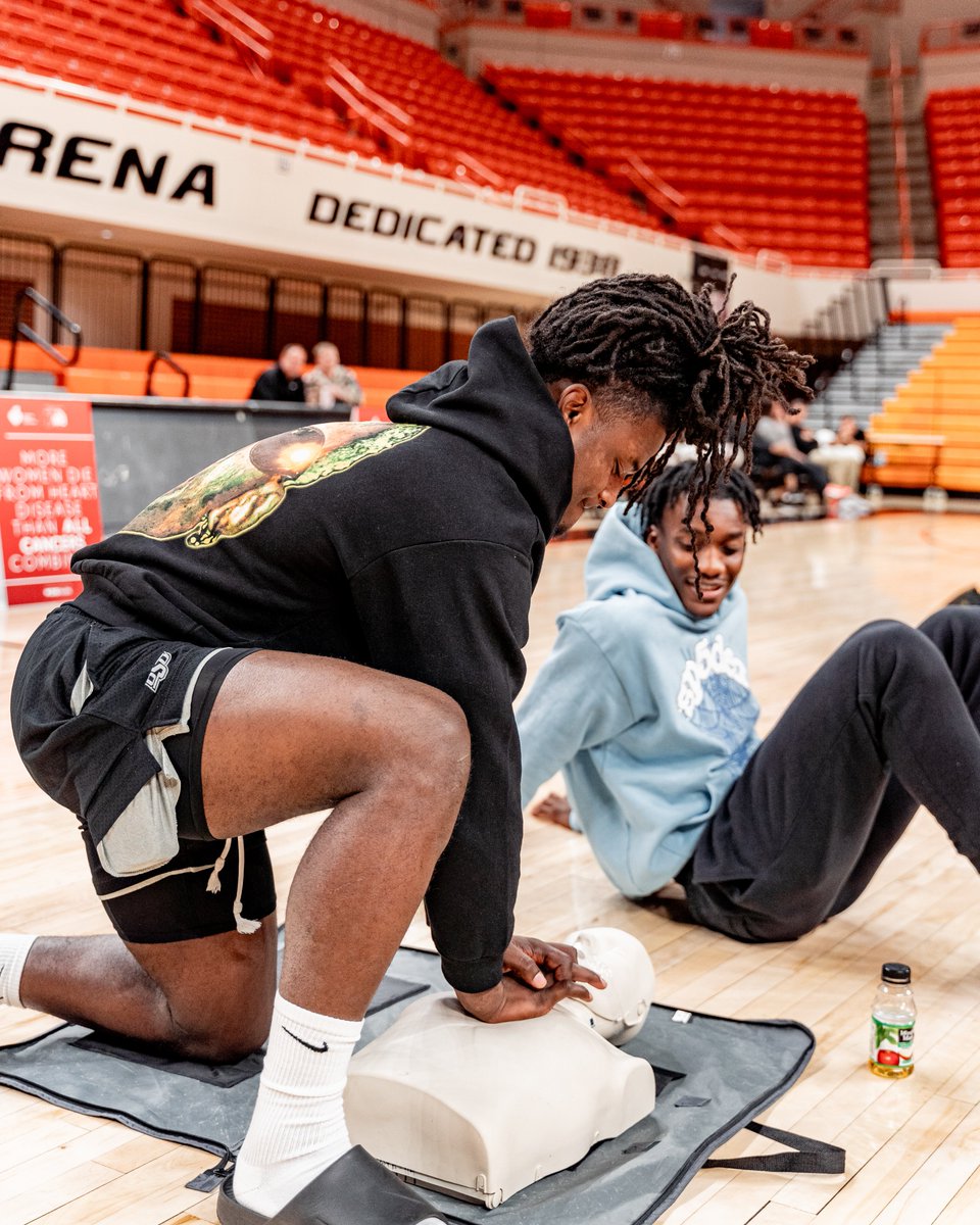 OSUMBB's tweet photo. A big thank you to @AHAOklahoma for equipping our team with life-saving CPR skills today!🫀💪

Cardiac arrest can strike anyone -- even young and healthy athletes. If performed immediately, CPR can double or even triple the chances of survival!