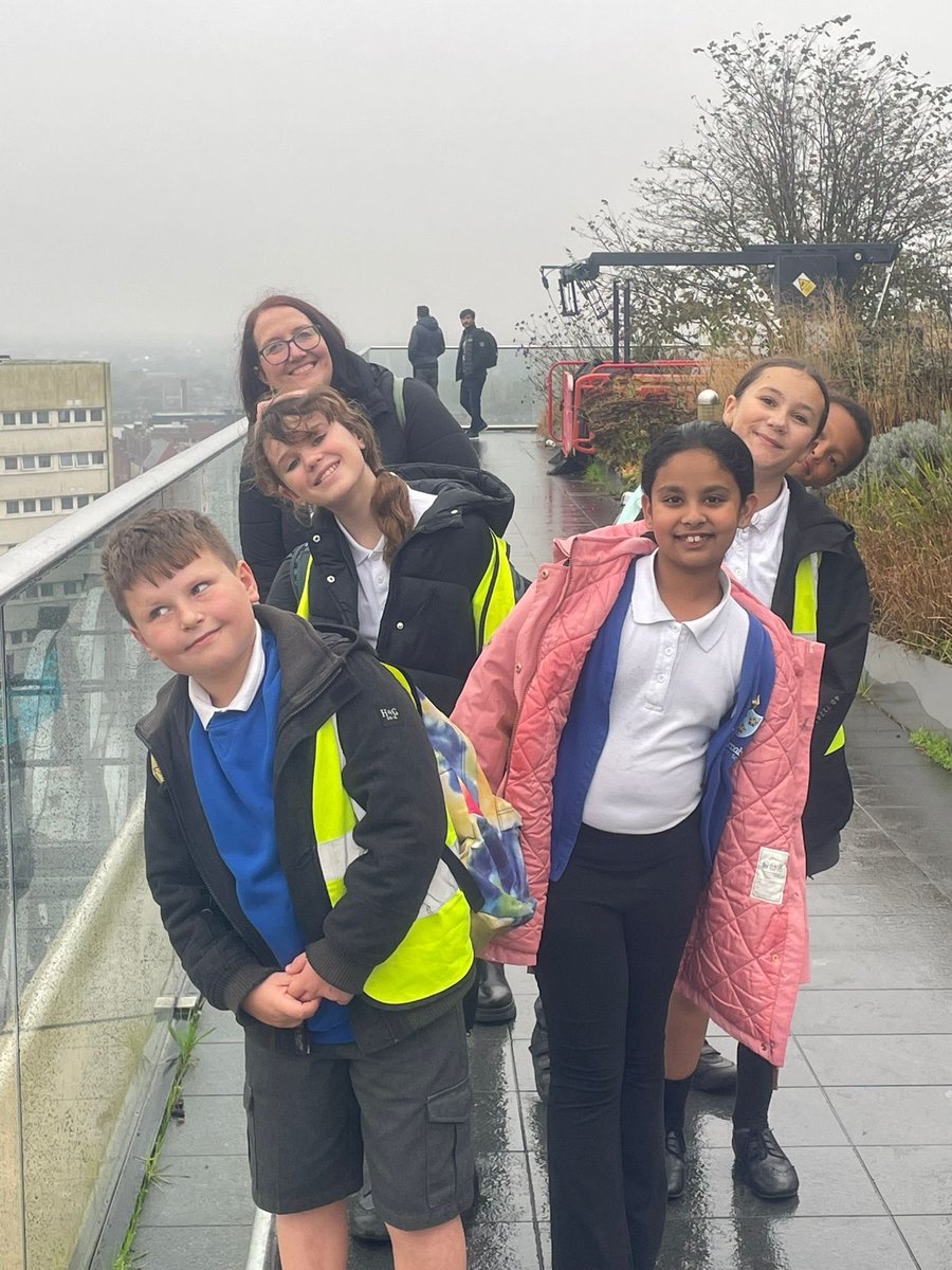 StBPrimWorcs's tweet photo. Taking our children up to Birmingham today to speak at #GOE24 was one of those teacher moments! What an amazing experience for all of us! @voice21oracy @LibraryofBham @CLOtC #Oracy Lovely to meet you @RealGeoffBarton We were inspired! https://t.co/qVMQGZdlFv