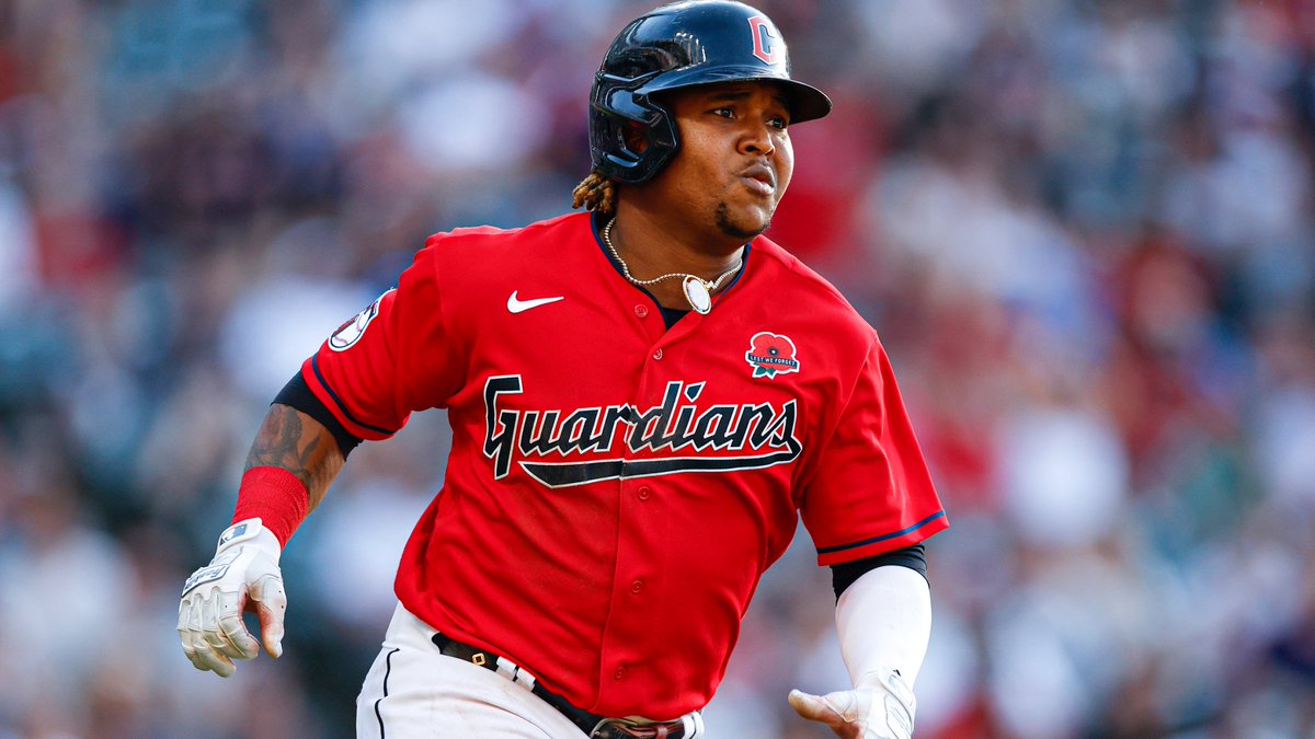 Devine Sports Gospel tweet media