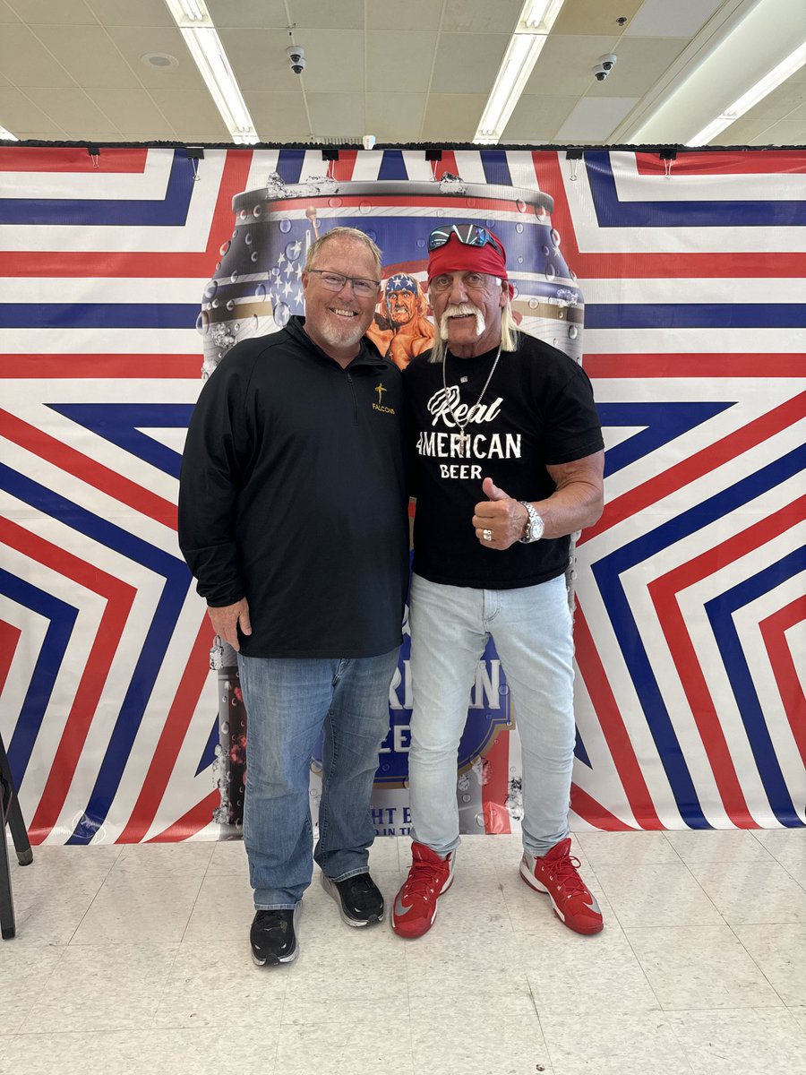 Chris Hughes tweet media