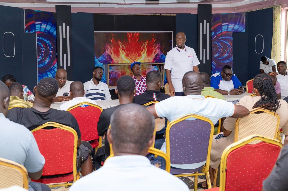 justinkfrimpong's tweet photo. “Day 2 of engagements in Western Region took me to Amenfi West, Amenfi Central, Amenfi East & Prestea Huni Valley. I urged MMDCES, candidates & party leaders to unite & work towards victory on Dec 7. Together, we can achieve success. #NPP2024 #UnityForVictory” #ItIsPossible https://t.co/A1xCKLgb20