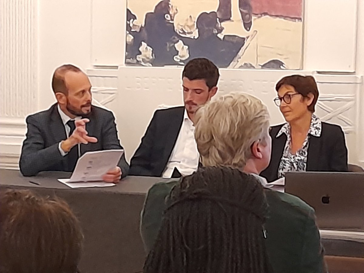 PartiRadical's tweet photo. Riche conseil national du @partiradical présidé par @AnnickGirardin en présence de @n_delattre, présidente par interim. Félicitations à @VGUILLOTIN désignée SG déleguée. Préparation du Congrès, refondation idéologique, et cap sur les prochaines élections ! https://t.co/ZVWs1OxXkI