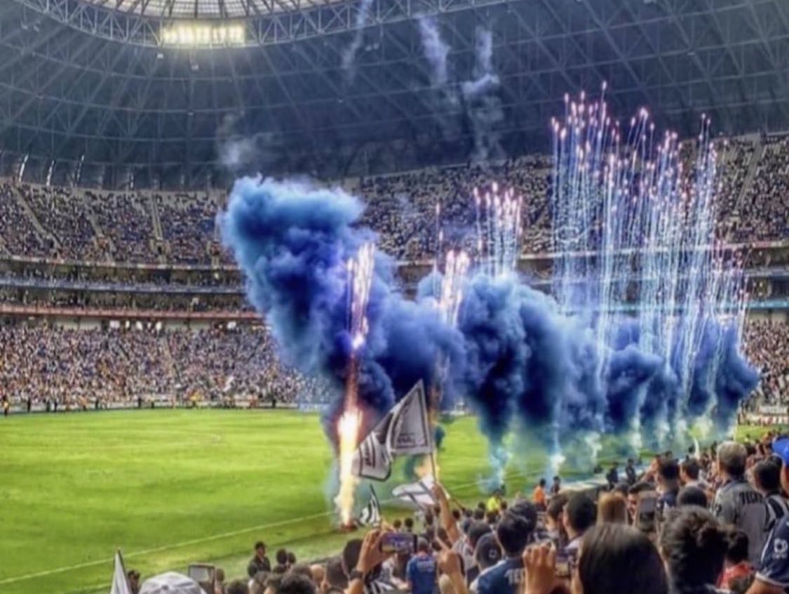 Gana boleto 🎫 doble para el #ClasicoRegio 139  <a href="/Rayados/">Rayados</a> vs #Tigres !

Requisitos:
- Sigue esta cuenta
- Comparte este post
- Darle like 👍

🚨 Daré a conocer al ganador ó ganadora 
Viernes 4 pm 

#HeraldoDeportes 
99.7 FM 📻
Te lleva al Clásico

#Rayados
#LigaMX
#Boletos