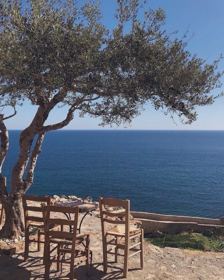 Mediterranean Aesthetics (@mediterraneanae) on Twitter photo 