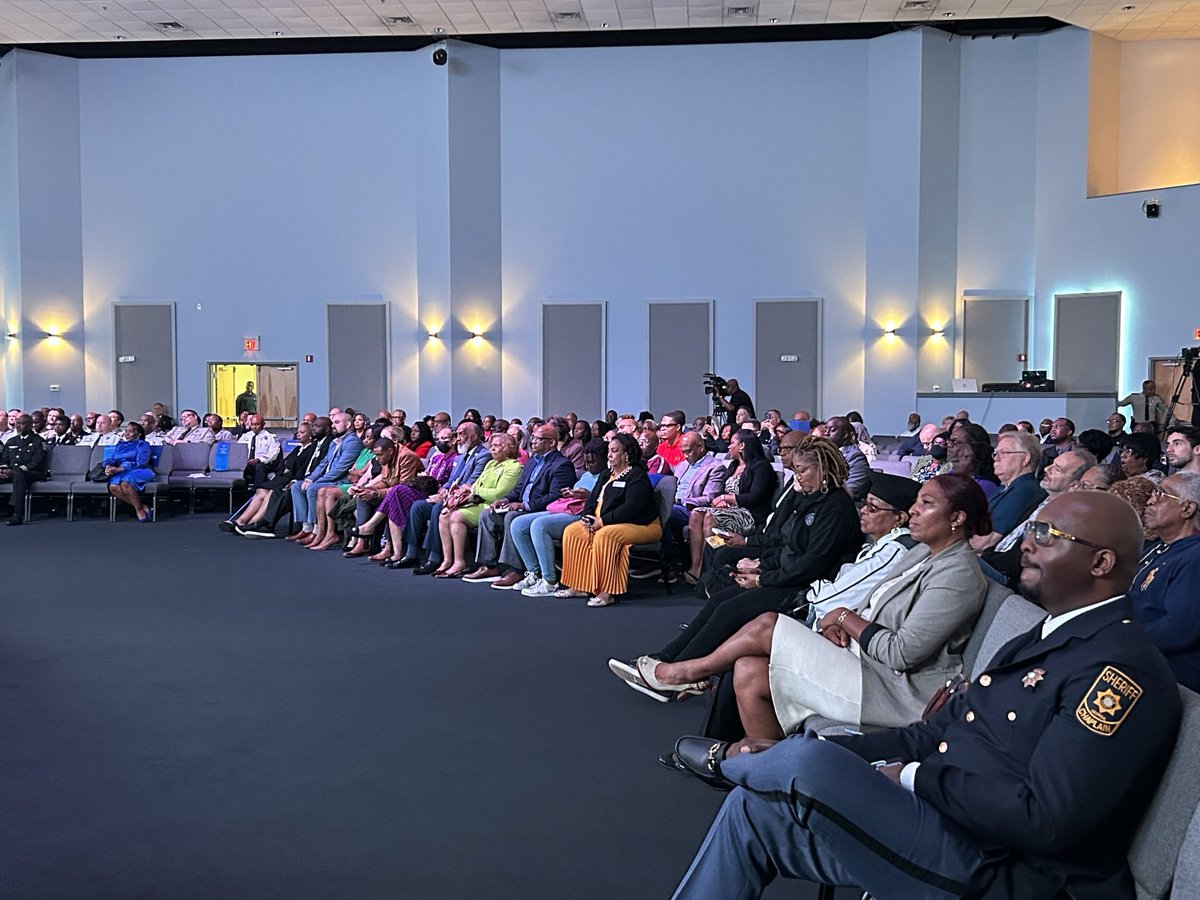 NOBLEGAChapter's tweet photo. Grits and Grace - Partnership for Progress

Several GA chapter members participated in an important discussion designed to connect law enforcement and the communities we serve. 

#FaithAndBlue #FaithAndBlue2024 https://t.co/wJusm8SoET