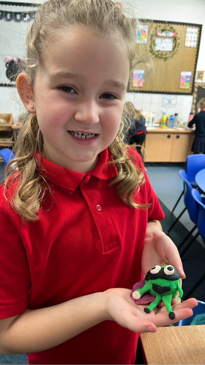 Hendrefoilan's tweet photo. Super playdoh models of ‘Supertato’ and ‘Evil Pea’ as part of our weekly mission activities. #hdfpturtles https://t.co/0WibTrcmvY