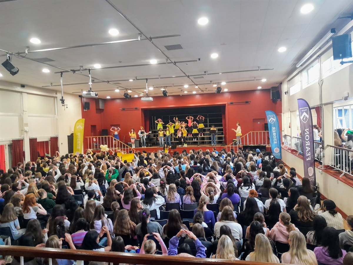 tolleydonna's tweet photo. A great day at House Music 2024! A wonderful display of talent, teamwork, house spirit and mutual support! @LboroHigh https://t.co/K8IgFbRHbV