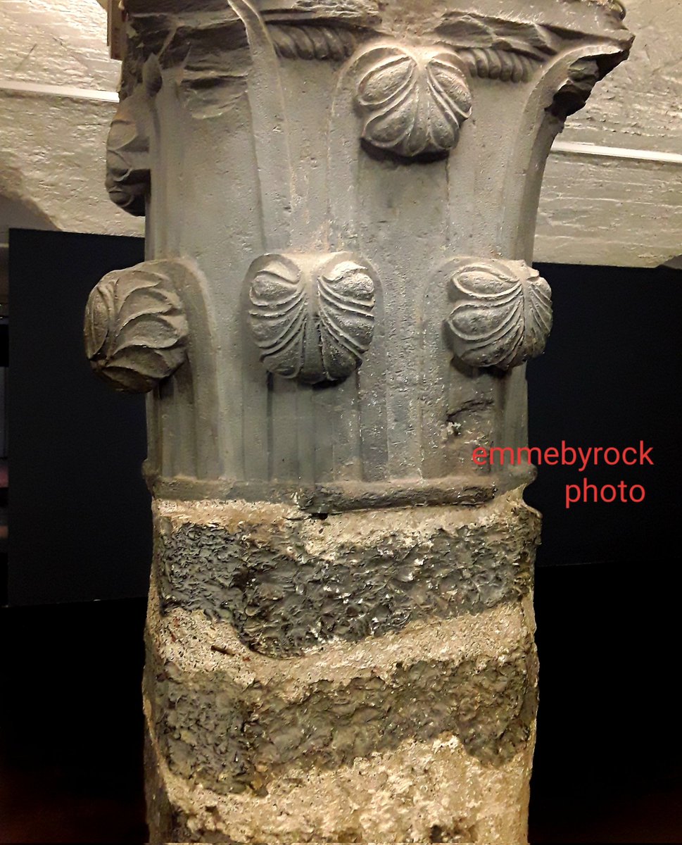 emmebyrock's tweet photo. #Antichi #Capitelli nella #Sala del #Munizioniere di #Palazzo #Ducale a #Genova. 
#Ianua #GenovaNelMedioevo 
#photo #emmebyrock https://t.co/GARaznaW85