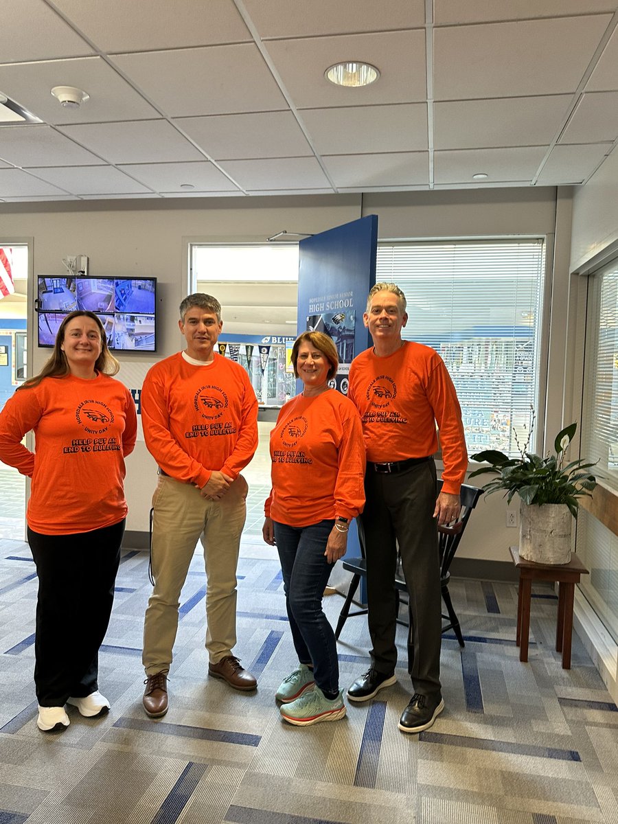Amazing to see everyone taking part in #unityeveryday  A huge thank you to SADD for helping promote anti-bullying this week!!!! <a href="/DerekAtherton1/">Derek Atherton</a> <a href="/hopedalejshs/">Hopedale Jr-Sr HS</a> <a href="/kcrebasehps/">Karen Crebase</a>
