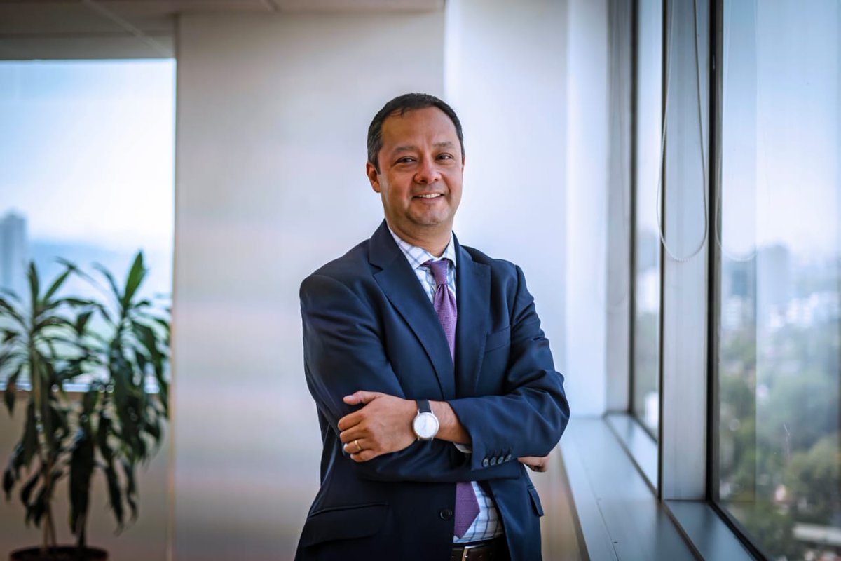 igoldfajn's tweet photo. Muy contento de dar la bienvenida a @GabrielYorio, nuestro nuevo Vicepresidente de Finanzas y Administración. Con su amplia experiencia en temas financieros, y gestión de grandes equipos tanto en el sector público en México como en organismos multilaterales, Gabriel aportará una experiencia invaluable a @el_BID. ¡Bienvenido! Lee más aquí: https://t.co/FpwLFvbrzY