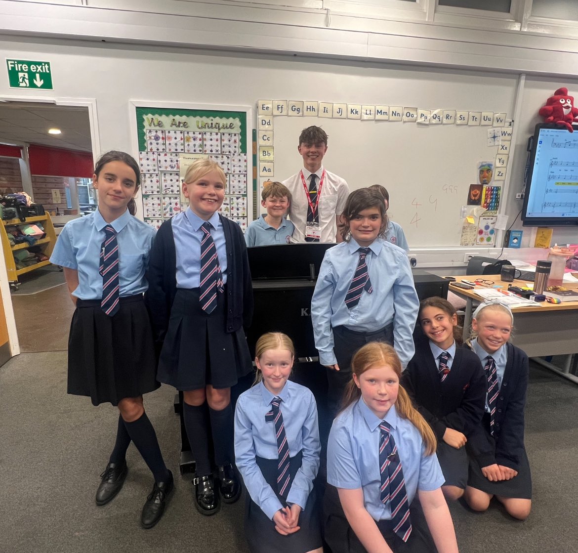 Today, we rehearsed with 90 children at St Vincent’s Primary. Our lead, Daniel, even got to sing alongside his younger brother in Year 6! Come and watch the show on November 5th, 6th and 6th. 🎶🎼🌈