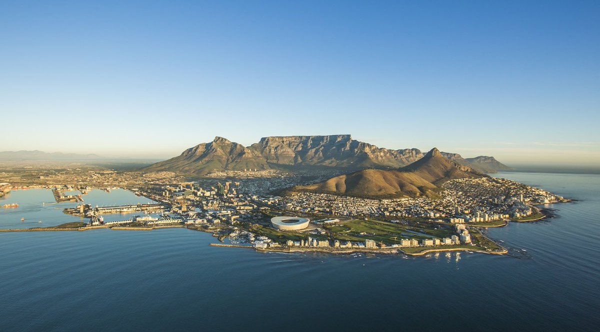 BarryNielsen14's tweet photo. @JamesLucasIT My home town - Cape Town ❤️😎 https://t.co/868nJBebzp