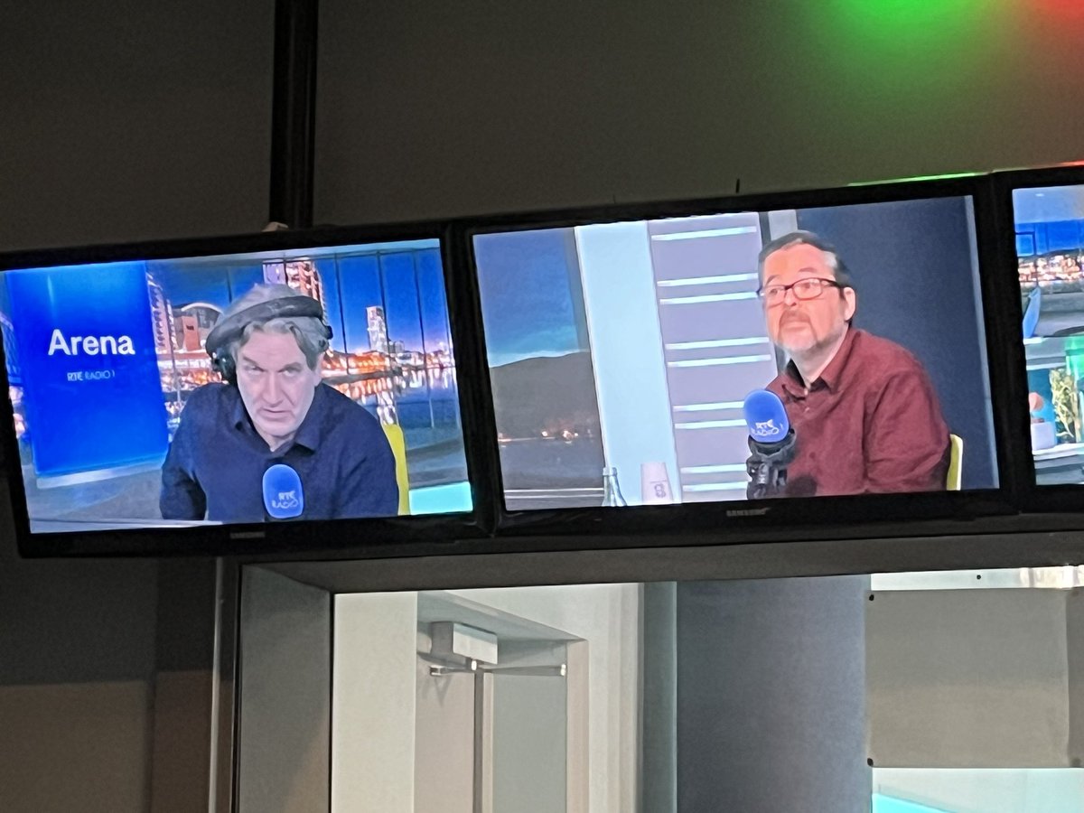 GRMA to the team <a href="/RTEArena/">RTE Arena</a> for giving screenwriter #RodneyLee an opportunity to come in and chat to <a href="/SeanRadioRocks/">Seán Rocks</a> about THE UNREAL ( Sunday 5.10pm <a href="/RTEOne/">RTÉ One</a> ) 
We appreciate the support! 

Hopefully #ThePooka isn’t running around the RTÉ campus somewhere now…..
#theunreal