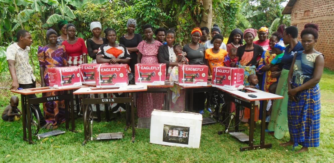 UnitedWidows's tweet photo. We are thrilled to announce that with support from @Theirworld, UAOWF is implementing Busoga Teenage girls vocational training in three Districts  Luuka, Namutumba and Bugiri of Busoga sub region. https://t.co/VHXMyphkA1