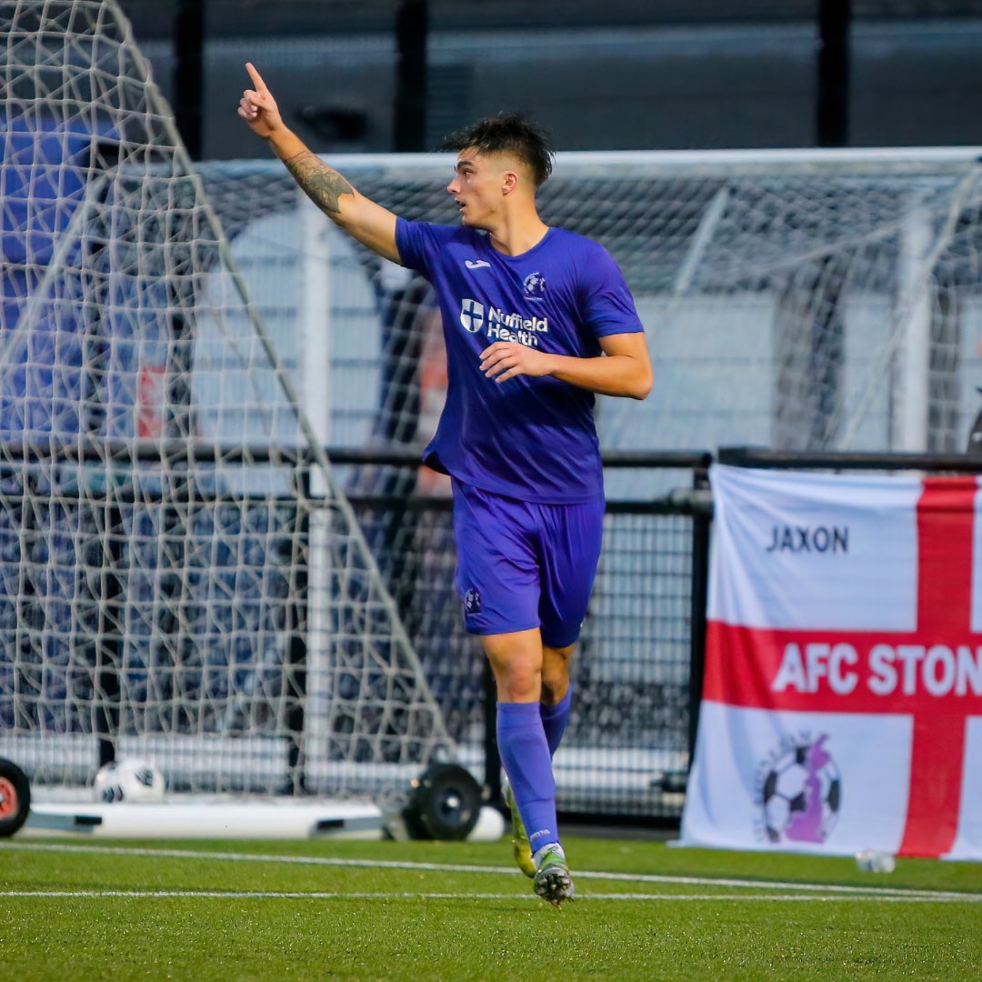 afc_stoneham's tweet photo. Some things are just meant to be! 

We are delighted to announce that Duarte Martins has rejoined the club! 

We were all sad to see him go in the summer but once a Purp always a Purp strikes again!

A huge thank you to @MetPoliceFC for their assistance in making this happen. https://t.co/KijgYC6Y4G