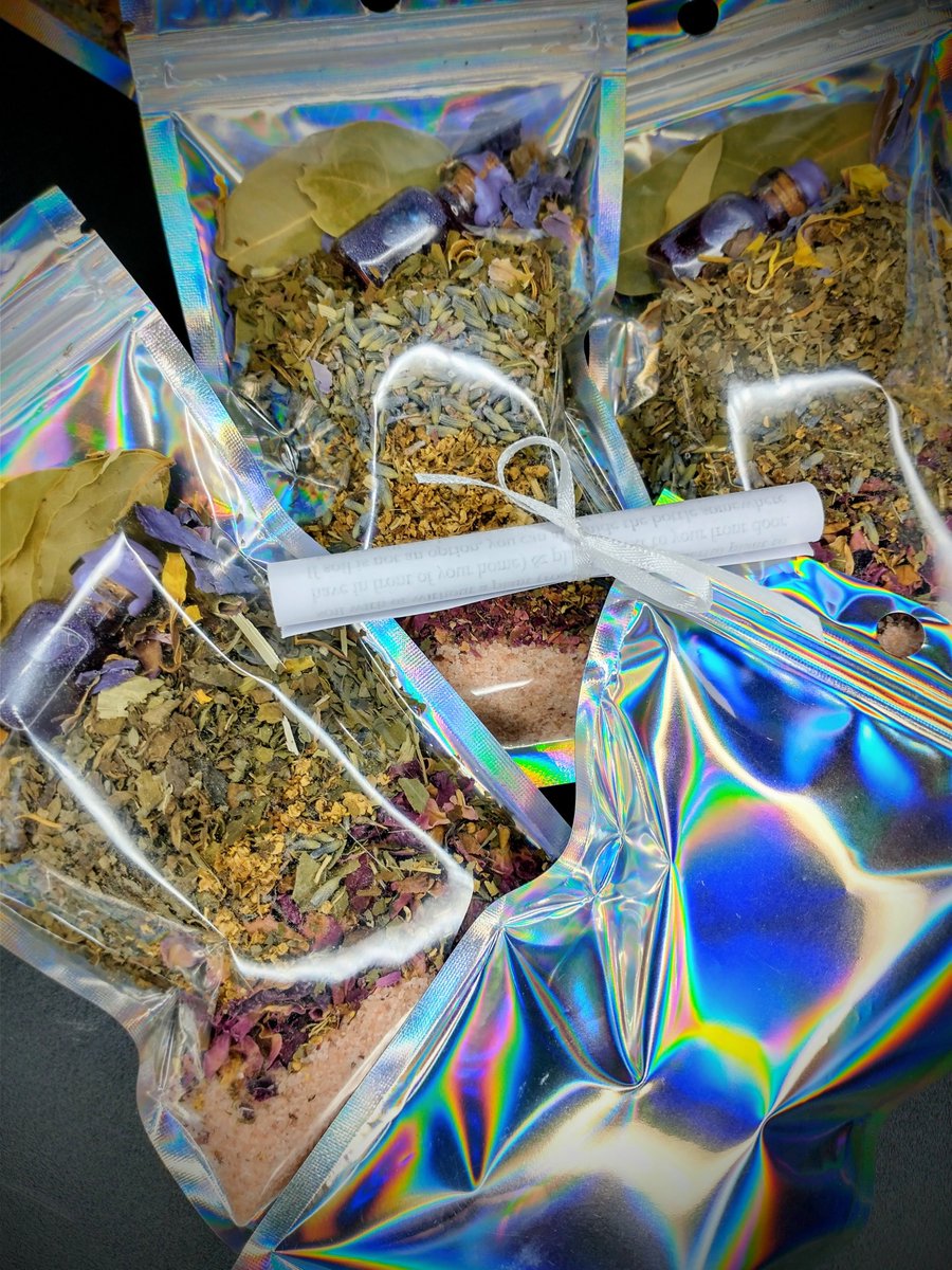 TCWitchBox's tweet photo. "Peaceful Home" Peace & Healing Simmer Pot mix with Shimmery Essential Oil Potion Bottle 

Simmer Pots are a great way to Cleanse, Purify, & Send Magickal Aromatic Vibes throughout your home 🏠💗

✨✨✨This is a Simmer Pot created for infusing Peace & Healing energies into your home 🏠💗✨✨✨

Ingredients:
⋆｡ Himalayan Pink Salt ~ Neutralize Negativity
⋆｡ Rose
⋆｡ Lavender
⋆｡ Passionflower
⋆｡ Elderflower
⋆｡ Lemon Balm
⋆｡ Peppermint
⋆｡ Blue Lotus
⋆｡ Bay Leaves

2.5 ounces (give or take) 

✨✨✨Essential Oil Shimmering Potion Bottle contains mica, herbs, & Lemongrass EO for Peaceful & Healing Energies ~ Also, Rose Quartz for Loving vibes ~ it is sealed with wax to prevent the bottle from opening or leaking. 

~ Fill a pot with water, remove the potion bottle from the bag, pour the bag into the pot and bring the water to a boil while stirring in a clockwise direction & visualizing Peaceful, Healing, Purification, & Cleansing energies permeating through your home. Once the water is boiling, turn it down to a simmer. If you wish to add a little more magick to the air, open the small potion bottle & pour the contents into the pot in a circular motion. This will turn your simmer pot into a shimmery magickal potion that looks and smells wonderful. It really amplifies the fun & magick that a simmer pot brings to your home.
