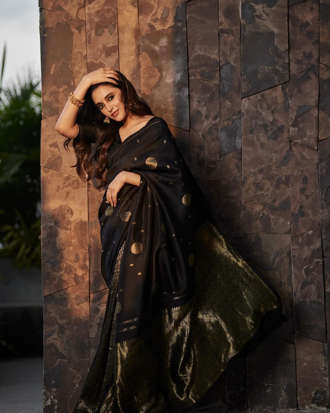 GaCMwMoWIAA2O_I?format=jpg&name=large