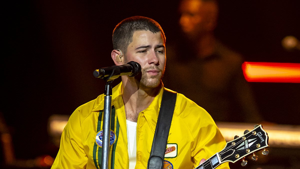 Nick Jonas 'relieved' security had proper 'training' and everything went 'as planned' during laser incident trib.al/5n0vJ9Z