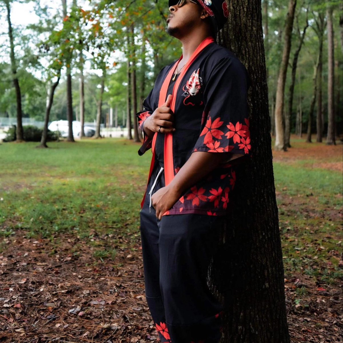 itsdj2point0's tweet photo. Shout out to @hinton_imagery for these dope shots✨️

 Looking forward to to seeing ya'll again soon my ninjas 🥷🏾🤘🏾🎶

#dj #shinobi #nerd #portrait #professional #producers #musician #nature #outdoors #livelitastically #music #otaku #promoter #fypシ https://t.co/kRG4TiNL1H
