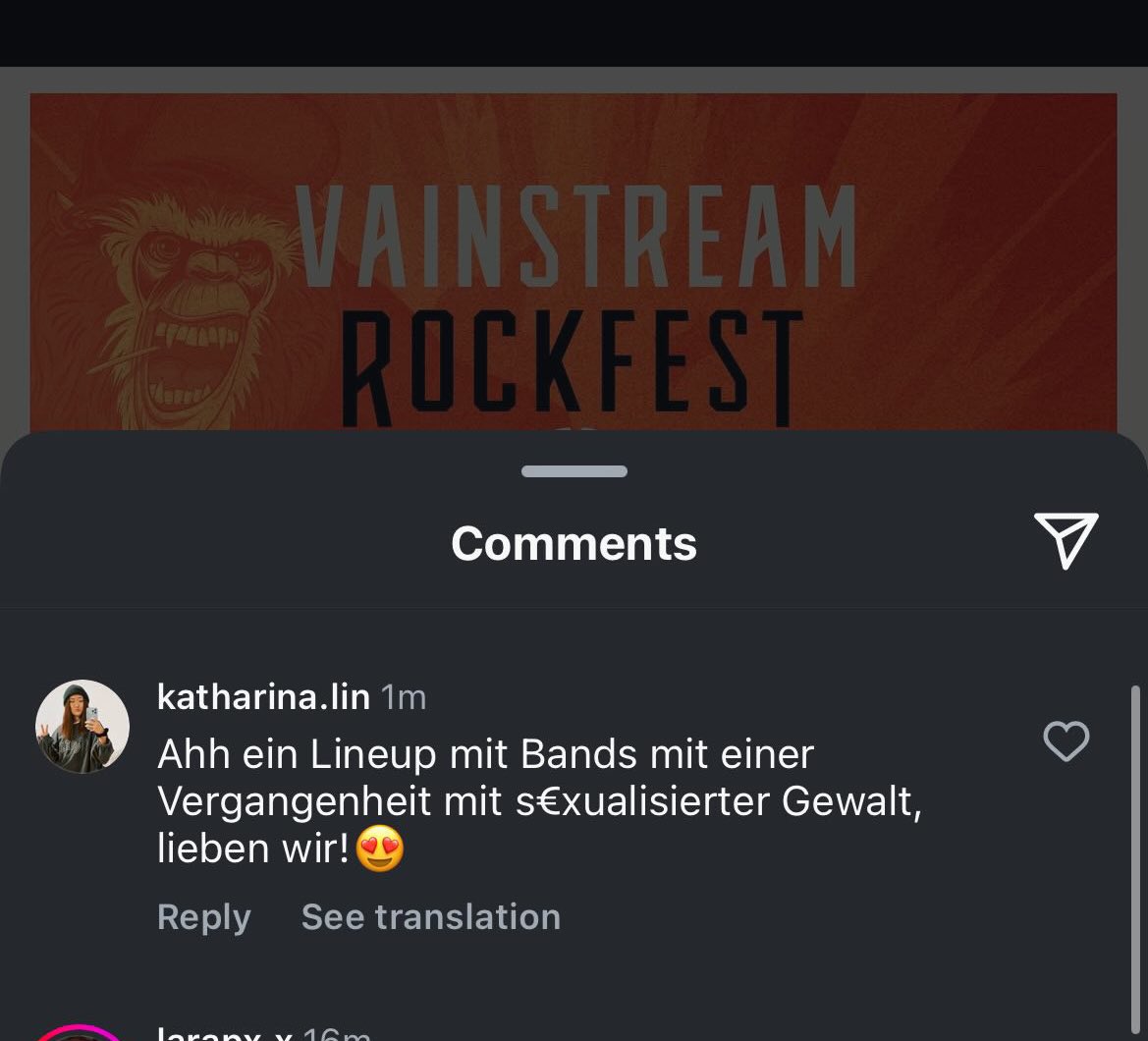 alinakfka's tweet photo. falls ihr zum vainstream gehen wollt, vielleicht solltet ihr euch das nochmal überlegen, weil ein safe space für frauen wird es auf jeden fall nicht sein, wenn jeder kommentar gelöscht wird, der auf ihr problematisches lineup hinweist :-) https://t.co/ZRQim5fvS3