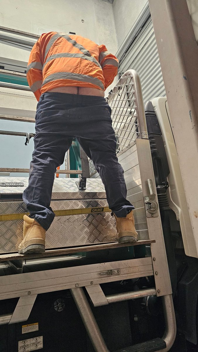 Tradie Crack

#Tradie #gaybear #hairychest
 #beardedgay #gayaussie #hairygay #Public_Jerker #Public_Jerker #GayExhibitionist #JerkingOffInPublic #Dilf
<a href="/GuysThatShowOf2/">GuysThatShowOff 2</a> #NakedBearCub