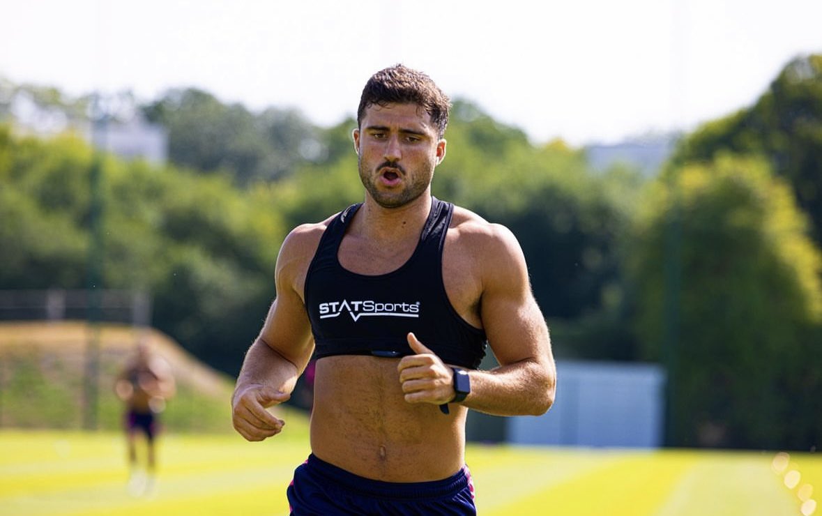 🚨💣 INFO STADE FRANÇAIS ACTU 🇵🇹

Raffaele Costa Storti devrait selon mes informations faire partie du groupe élargi  ce week-end contre Castres ! 
1 ère feuille de match sous le maillot rose pour la révélation portugaise ? 👀 🥹