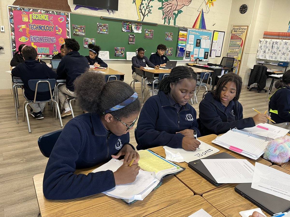 After school peer tutoring for Math is up and running at St. Mary’ in Landover Hills.  What a great group of NJHS students leading the learning ❤️
#ADWcommUNITY