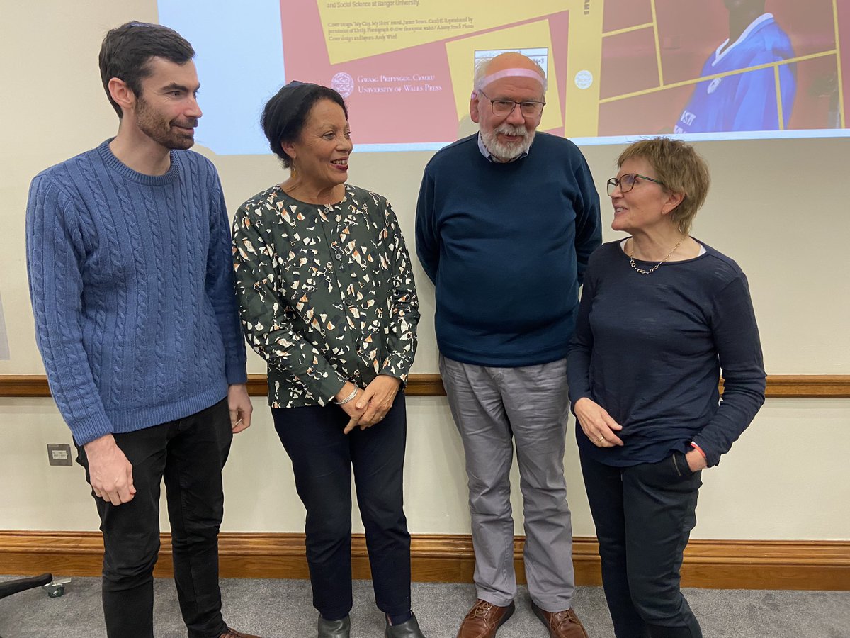 Bangor Hanes a Gwleidyddiaeth / History & Politics (@bangorhistory) on Twitter photo Lansiad dadlennol a threiddgar i ‘Globalising Welsh Studies’ Diolch gymaint i <a href="/GEvansJones/">Gareth Evans-Jones</a> <a href="/NeilevansEvans/">Neil Evans</a> <a href="/mariangwyn/">Marian Gwyn</a> <a href="/charwilliamsOBE/">Charlotte Williams OBE</a> / A revealing and insightful launch for ‘Globalising Welsh Studies’ <a href="/SHiLSSBU/">School of History, Law & Social Sciences Bangor</a> Thank you Charlotte, Gareth, Neil a Marian 👏🏾📚#BlackHistoryMonth Lansiad dadlennol a threiddgar i ‘Globalising Welsh Studies’ Diolch gymaint i <a href="/GEvansJones/">Gareth Evans-Jones</a> <a href="/NeilevansEvans/">Neil Evans</a> <a href="/mariangwyn/">Marian Gwyn</a> <a href="/charwilliamsOBE/">Charlotte Williams OBE</a> / A revealing and insightful launch for ‘Globalising Welsh Studies’ <a href="/SHiLSSBU/">School of History, Law & Social Sciences Bangor</a> Thank you Charlotte, Gareth, Neil a Marian 👏🏾📚#BlackHistoryMonth