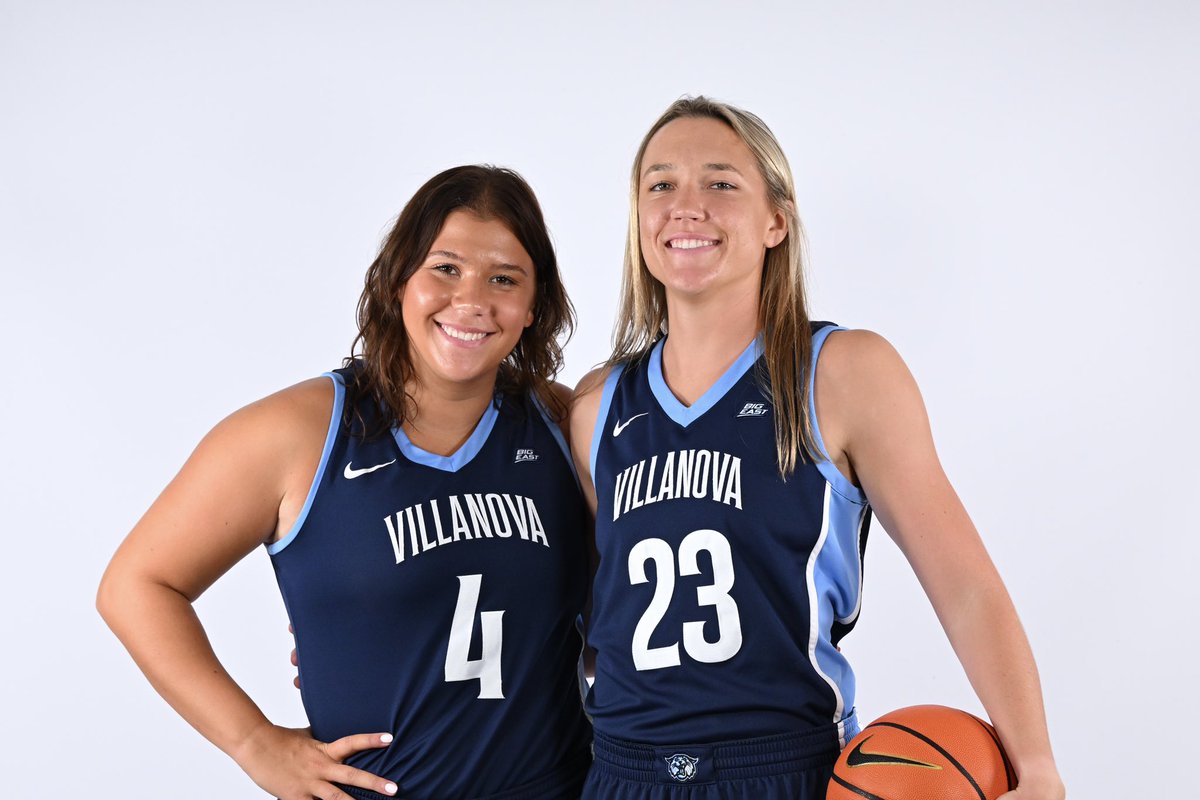 V’s up for a Media Day drop💧📸