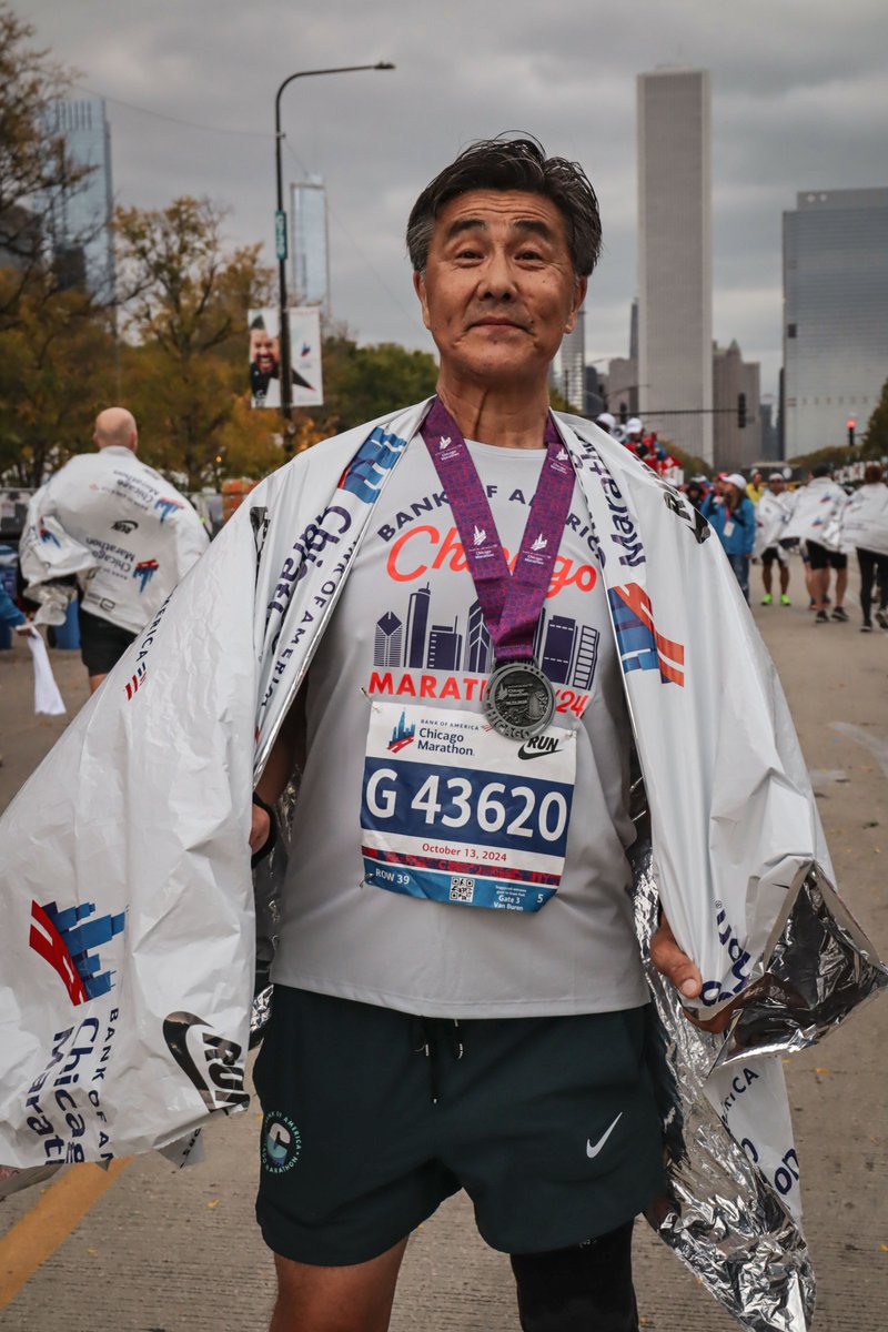 NM_Transplant's tweet photo. With the support of his medical team, Batbaray Tserendorj turned down a #LiverTransplant to run in the 2023 @ChiMarathon. In 2024, he crossed the finish line with a new liver. Congratulations, Batbaray on your amazing accomplishment! https://t.co/iRV8twOriC