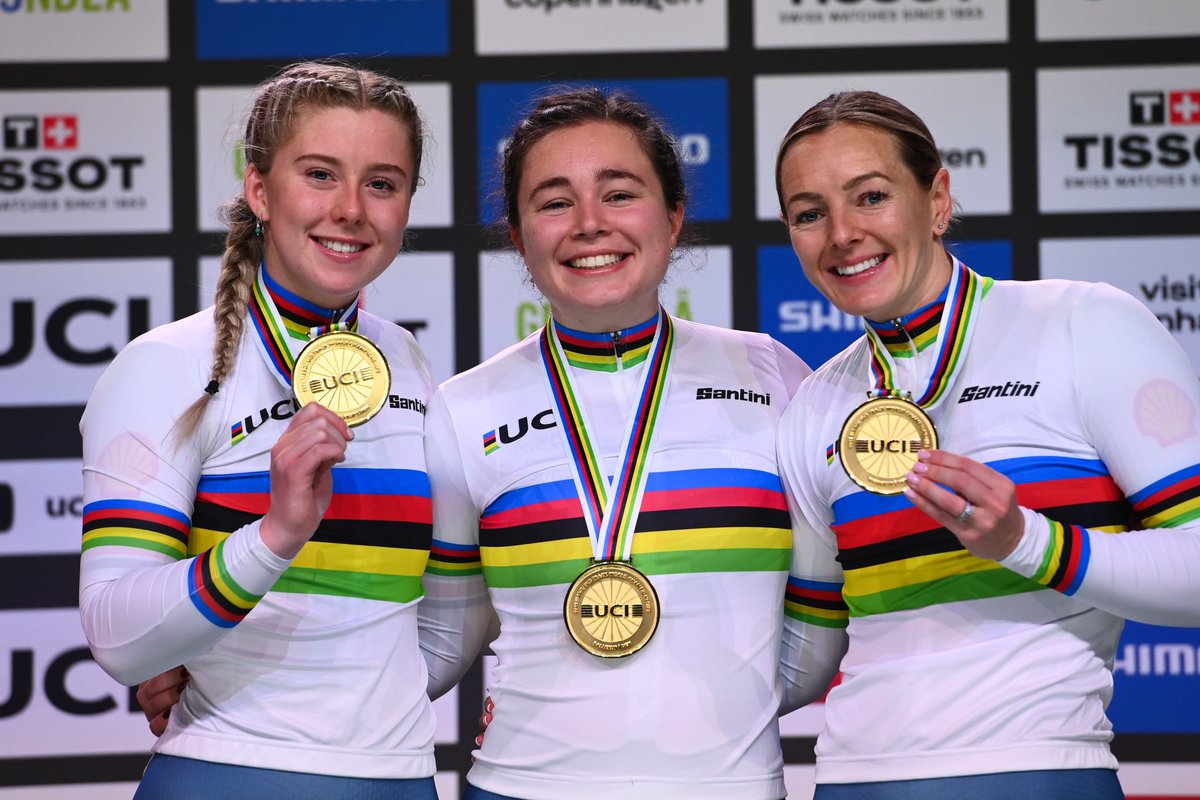 British Cycling (@britishcycling) on Twitter photo Making history, again and again and…
🌈 First British women’s team sprint world champs in 16 years
🥇 First ever British women’s team sprint Olympic champions
👑 First British women to do the Olympic & world team sprint double
#Ballerup2024 | <a href="/UCI_Track/">UCI Track Cycling</a> Making history, again and again and…
🌈 First British women’s team sprint world champs in 16 years
🥇 First ever British women’s team sprint Olympic champions
👑 First British women to do the Olympic & world team sprint double
#Ballerup2024 | <a href="/UCI_Track/">UCI Track Cycling</a>