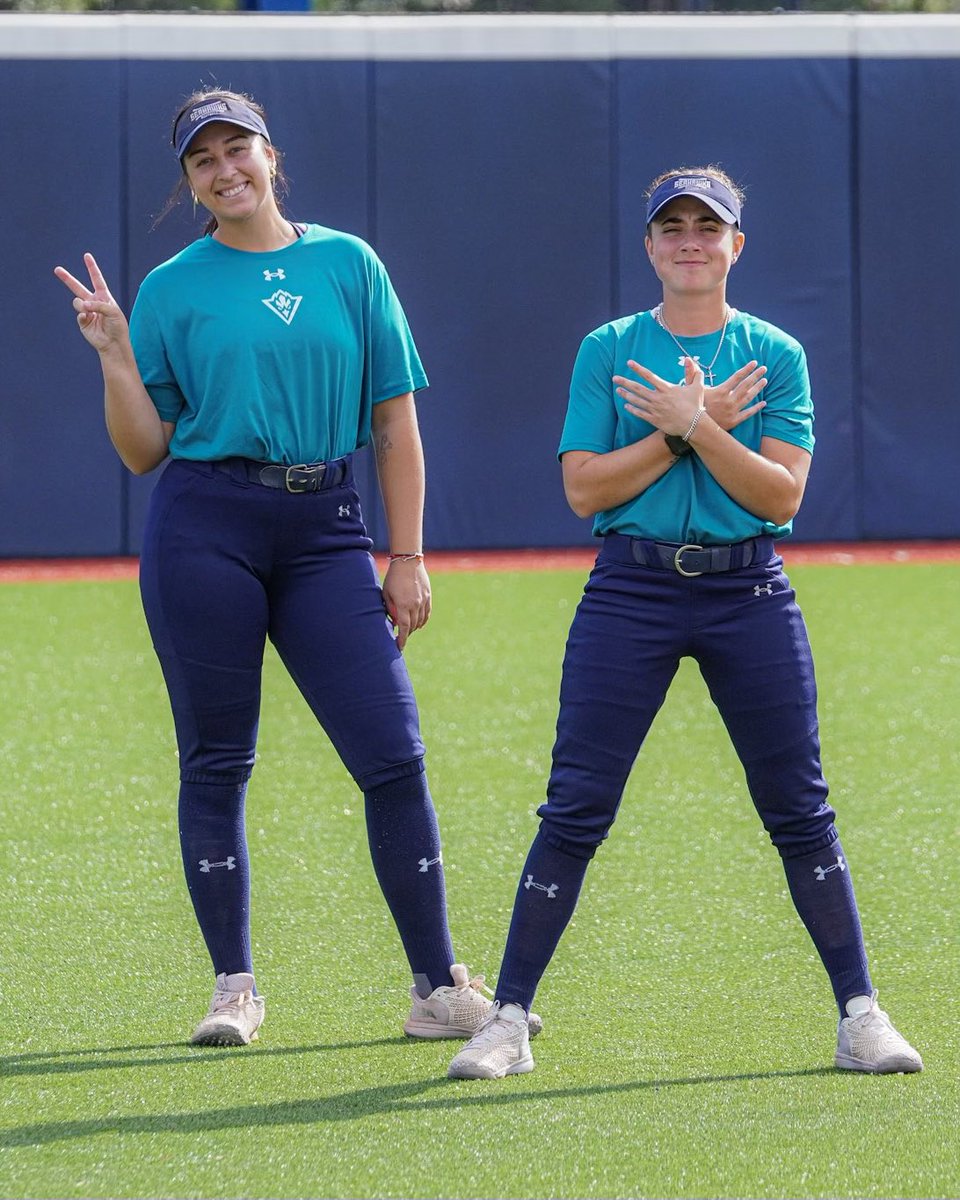 UNCWsoftball's tweet image. fall ball is going great 🙌🍁